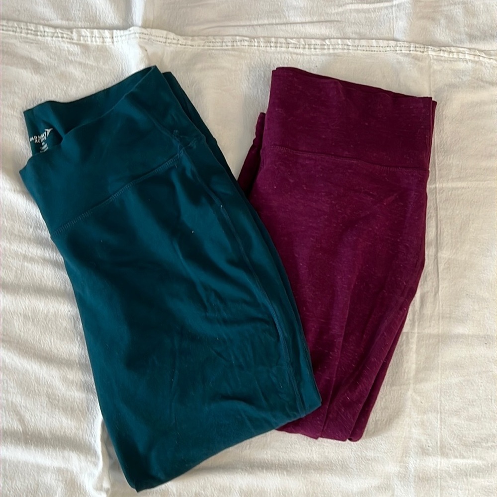 Bundle of Old Navy athletic legging pants